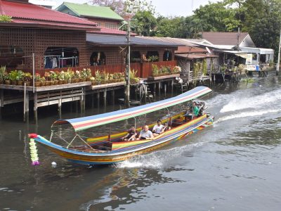 Long-tail boat